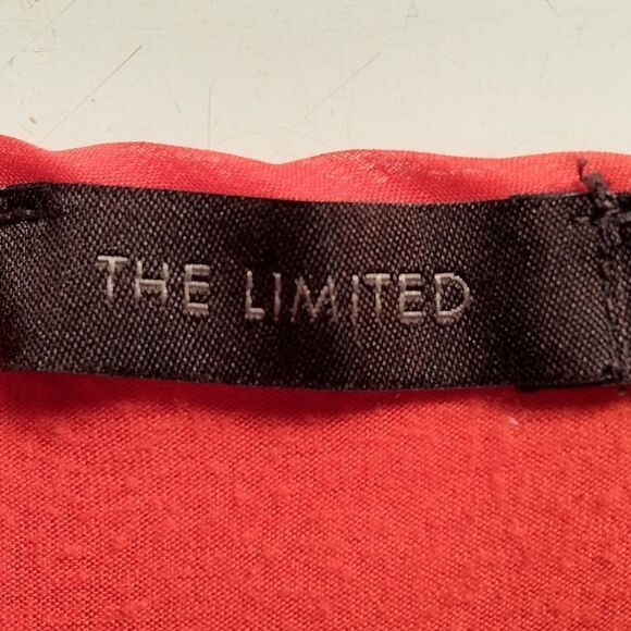 "Theā
Limited"āwoman'sĀ sleeveā
top - Picture 5 of 6